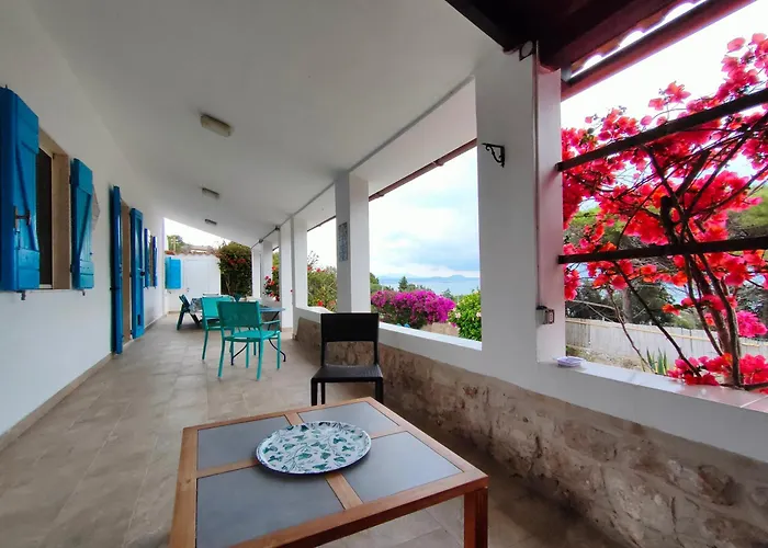 Residenza Le Bouganville كارلوفورتي